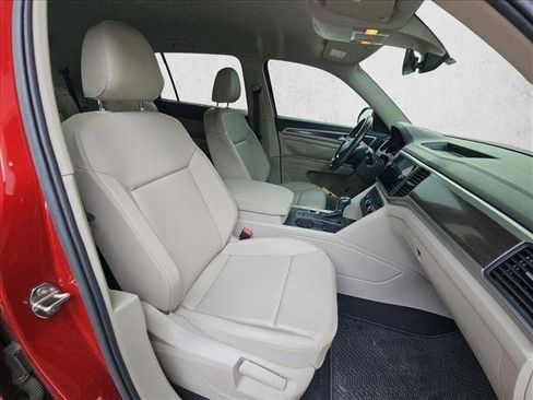 Used 2019 Volkswagen Atlas SE w/ Towing Package FWD image 20