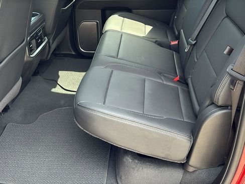 Certified 2024 GMC Sierra 1500 Denali w/ Technology Package AWD/4WD image 17