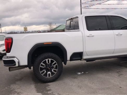 Used 2022 GMC Sierra 3500 AT4 w/ AT4 Preferred Package AWD/4WD image 8