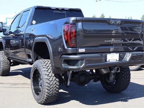 Used 2020 GMC Sierra 2500 Denali w/ Denali Ultimate Package AWD/4WD image 3