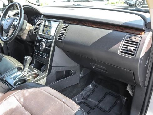 Used 2019 Ford Flex Limited AWD/4WD image 35