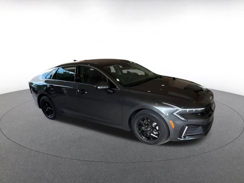 Used 2025 Kia K5 LXS image 2