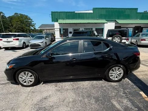 Used 2022 Nissan Sentra S FWD image 3