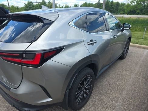 Used 2024 Lexus NX 350 AWD image 3