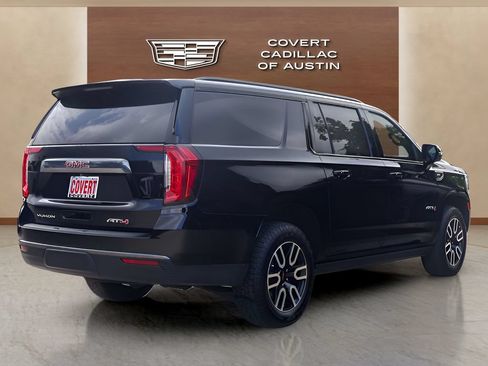 Used 2023 GMC Yukon XL AT4 w/ AT4 Premium Package AWD/4WD image 4