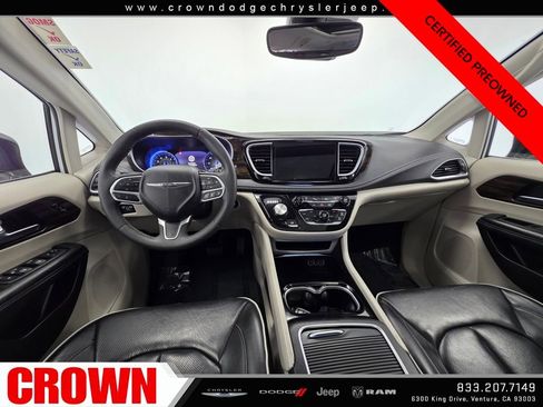 Certified 2023 Chrysler Pacifica Limited image 17