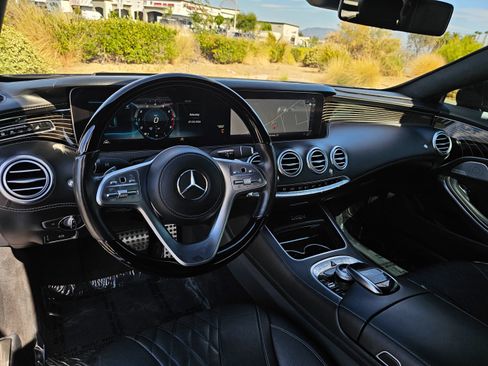 Used 2020 Mercedes-Benz S 560 4MATIC Coupe image 30