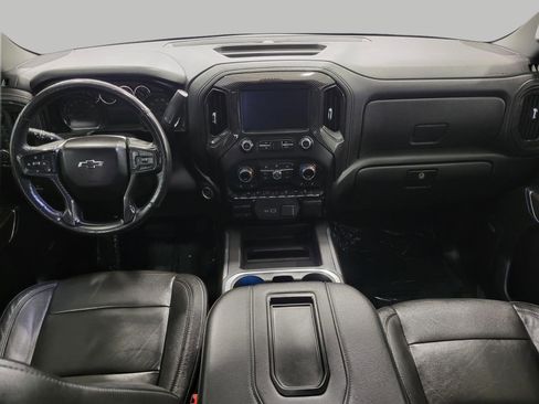Used 2020 Chevrolet Silverado 1500 LT Trail Boss AWD/4WD image 6