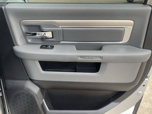 Used 2015 RAM 1500 Lone Star AWD/4WD image 14