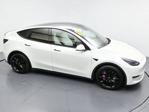 Used 2020 Tesla Model Y Performance AWD/4WD image 34