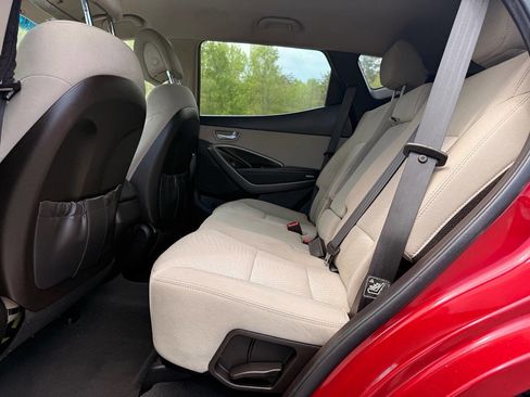 Used 2015 Hyundai Santa Fe Sport FWD image 16
