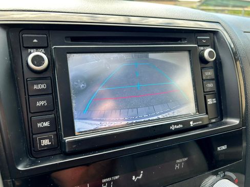 Used 2014 Toyota Sequoia Limited image 22