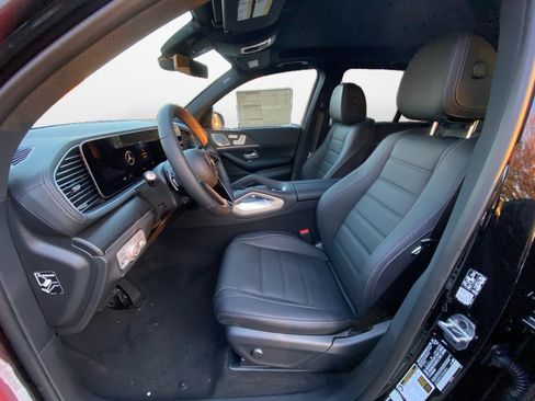 New 2026 Mercedes-Benz GLE 580 4MATIC image 9