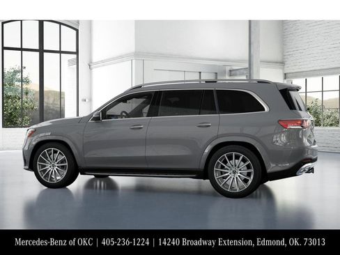 New 2026 Mercedes-Benz GLS 580 4MATIC image 32