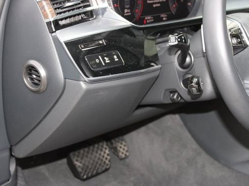 Used 2019 Audi A8 L 3.0T image 27