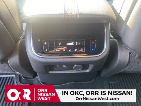 New 2025 Nissan Armada SL w/ Captain's Chari Seat Package image 18