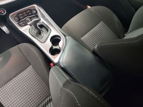 Used 2020 Dodge Challenger R/T image 22