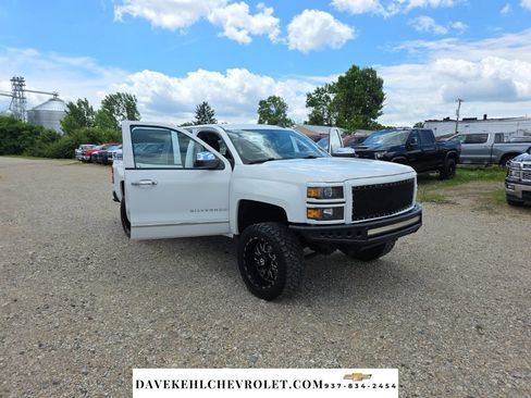 Used 2015 Chevrolet Silverado 1500 LT w/ Custom Sport Edition AWD/4WD image 33