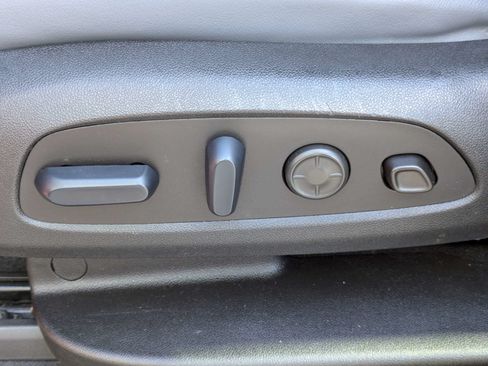 Certified 2024 Buick Enclave Premium FWD image 14