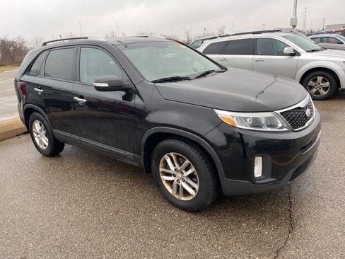 Used 2014 Kia Sorento LX image 20