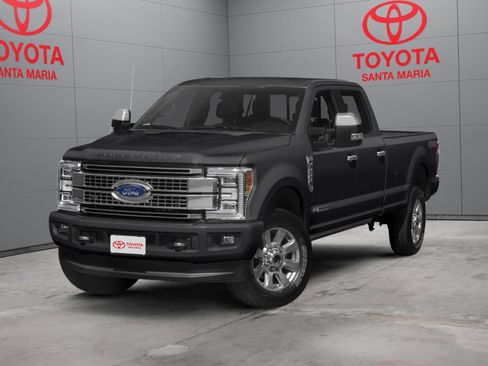 Used 2018 Ford F250 Platinum w/ Platinum Ultimate Package AWD/4WD image 1