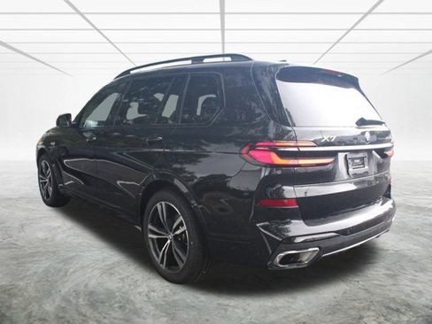 Certified 2024 BMW X7 xDrive40i w/ Executive Package image 7