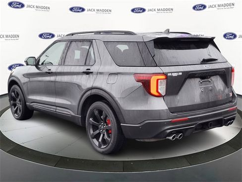 Certified 2020 Ford Explorer ST w/ ST Street Pack image 3