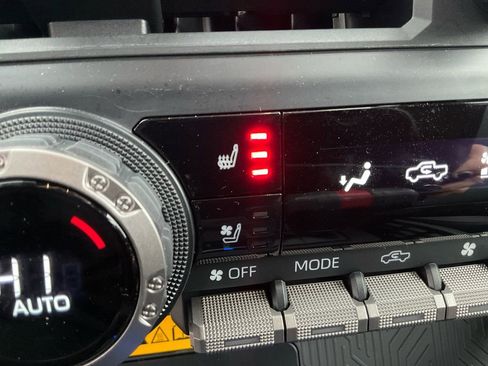 Used 2025 Toyota Tacoma TRD Pro w/ Tow Tech Package image 21