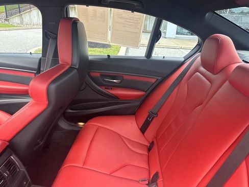 Used 2018 BMW M3 w/ Competition Package RWD image 10