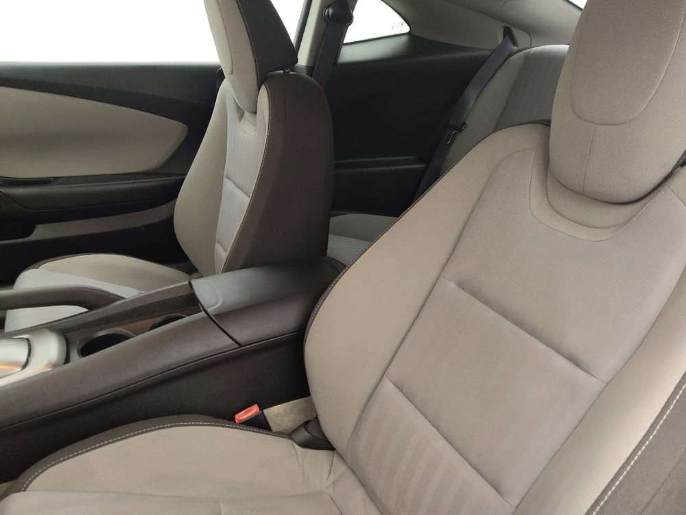 Used 2014 Chevrolet Camaro LS RWD image 17