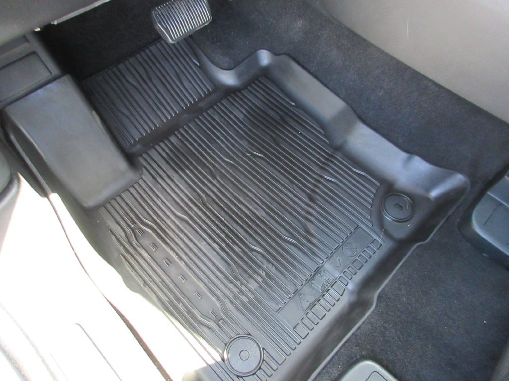 Used 2020 Ford Escape Titanium AWD/4WD image 26