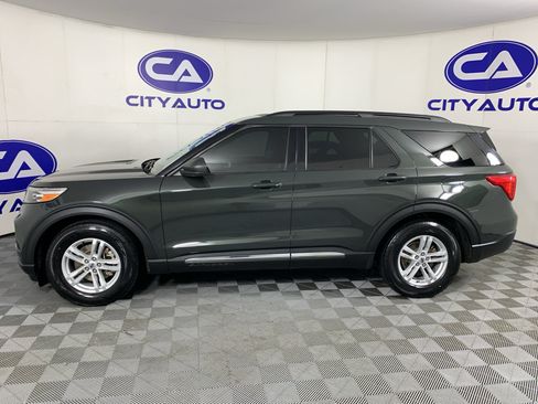 Used 2022 Ford Explorer XLT RWD image 6