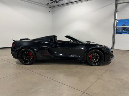 Used 2024 Chevrolet Corvette Z06 w/ Stealth Interior Trim Package image 2