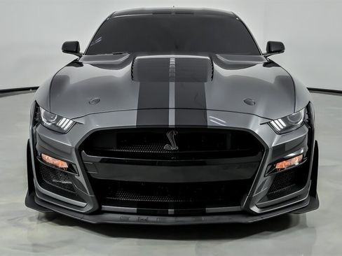 Used 2020 Ford Mustang Shelby GT500 w/ Carbon Fiber Track Pack RWD image 5