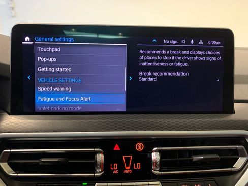 Used 2024 BMW X4 xDrive30i w/ Premium Package AWD/4WD image 36