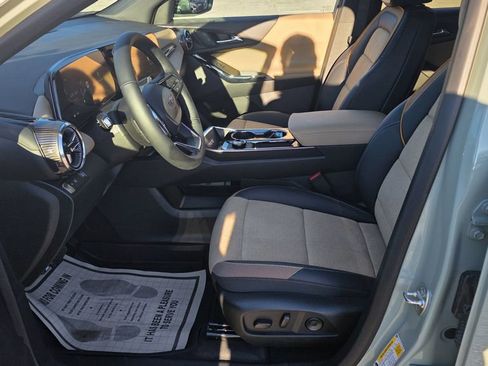 New 2026 Chevrolet Equinox ACTIV w/ Convenience Package III FWD image 16