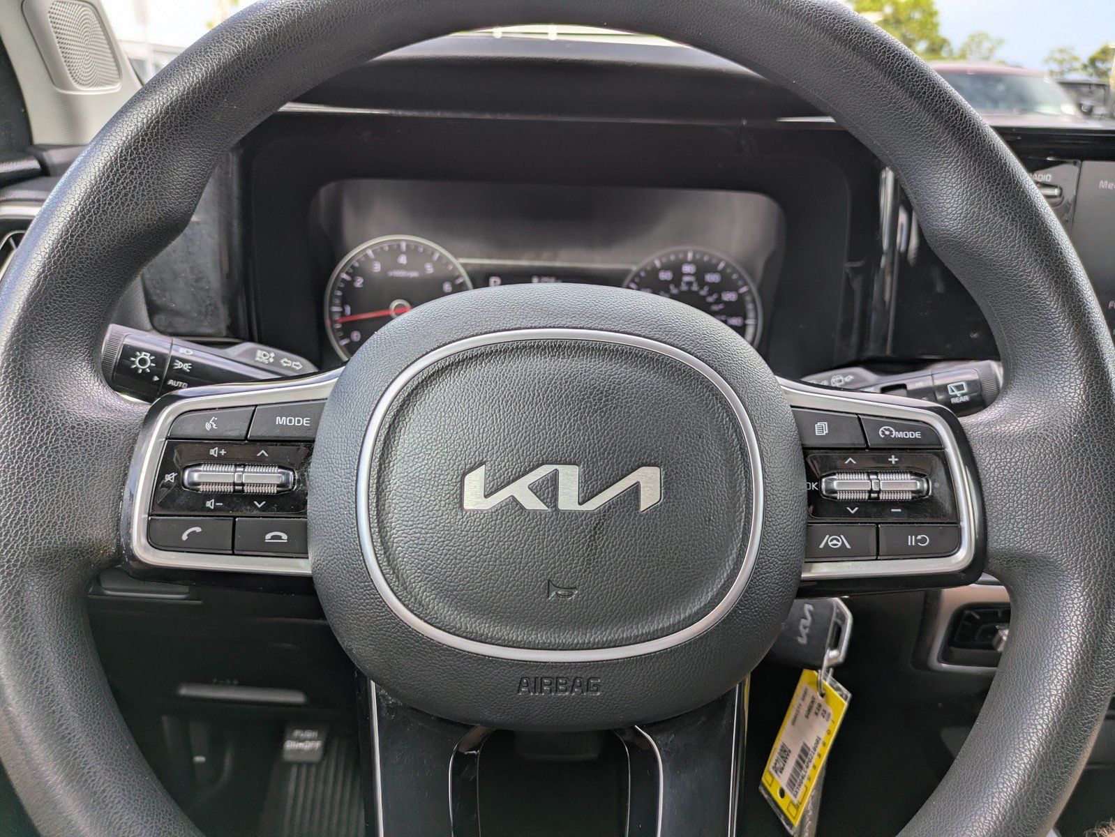 Certified 2023 Kia Sorento LX FWD image 21