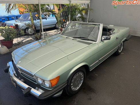 Used 1988 Mercedes-Benz 560 SL image 11