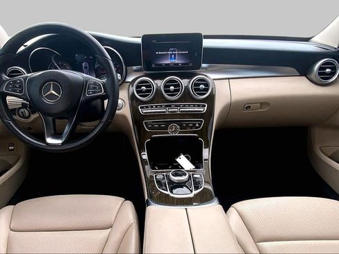 Used 2018 Mercedes-Benz C 300 Sedan image 15