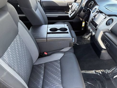 Used 2021 Toyota Tundra SR5 AWD/4WD image 14