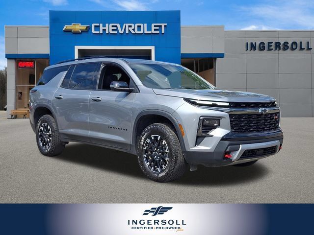 Used 2026 Chevrolet Traverse Z71 AWD/4WD image 1