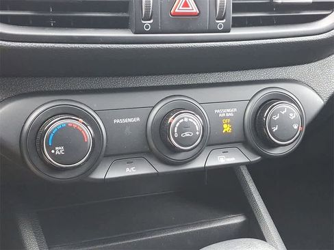 Used 2023 Kia Forte LXS w/ LXS Technology Package image 19