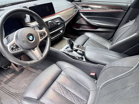 Used 2020 BMW M550i xDrive AWD/4WD image 9