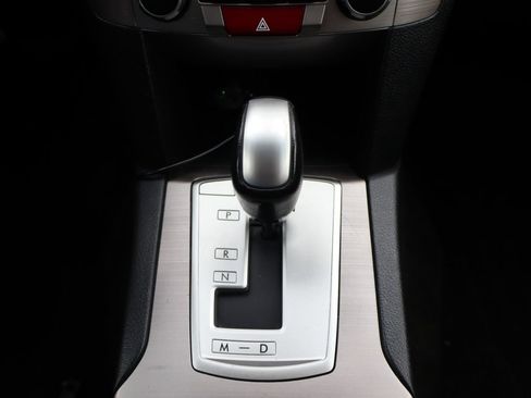 Used 2013 Subaru Outback 2.5i Premium w/ Popular Pkg 1B image 36