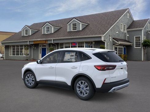 New 2026 Ford Escape Active w/ Tech Pack #1 FWD image 4