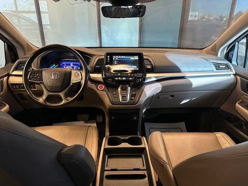 Used 2021 Honda Odyssey EX-L image 9