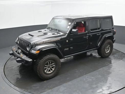 Used 2024 Jeep Wrangler Unlimited Rubicon 392 w/ Dual Top Group AWD/4WD image 40