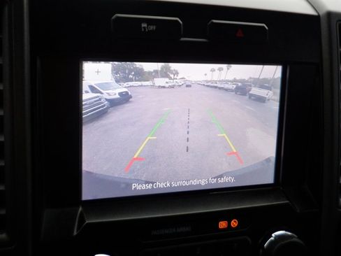 Used 2022 Ford F250 XL w/ Power Equipment Group image 14