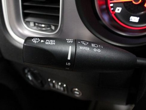 Used 2022 Dodge Charger SXT RWD image 21
