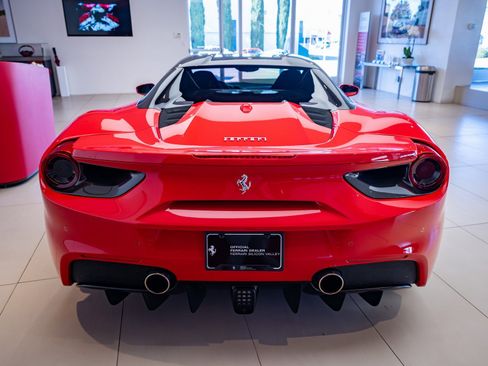 Certified 2019 Ferrari 488 Spider image 30